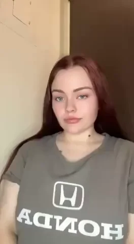 Thick Redhead Slut's Juicy Tits & Phat Ass Tease 🍑💦