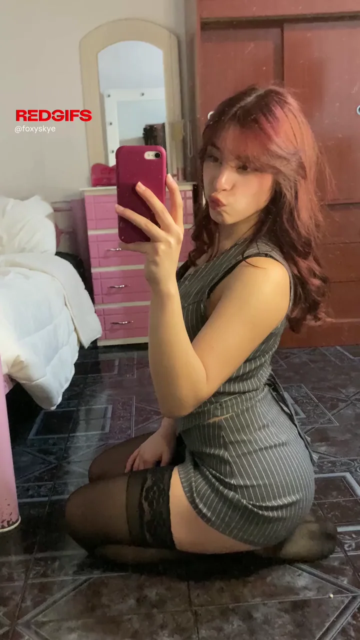 Redhead Teen Slut's Tight Dress Tease: First Date Thigh-High Ready