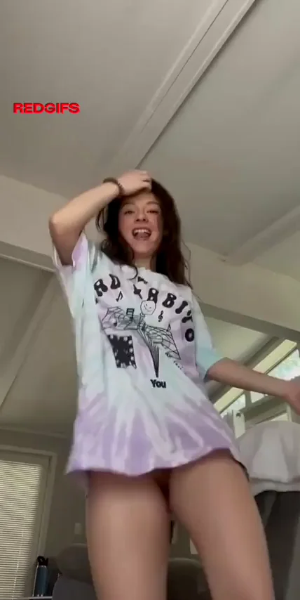 https://www.redgifs.com/ifr/harshcutekitten