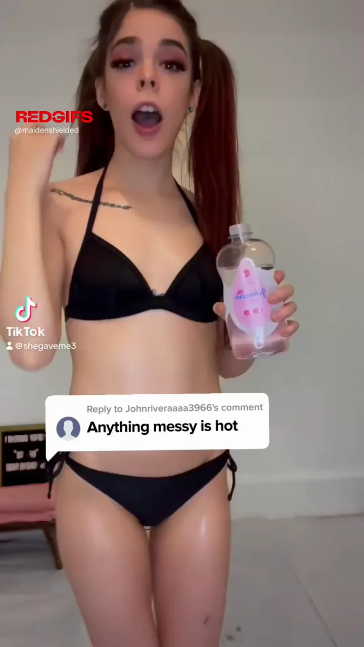 Messy Oiled Teen Slut Gets Dripping Wet 😜💦