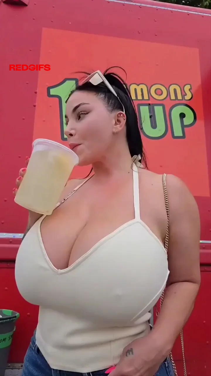 TikTok Thot's Massive Tits Lemonade Tease
