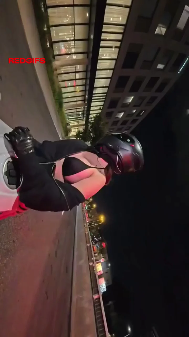 TikTok Thot's Massive Tits Spill Out on Nighttime Scooter Ride