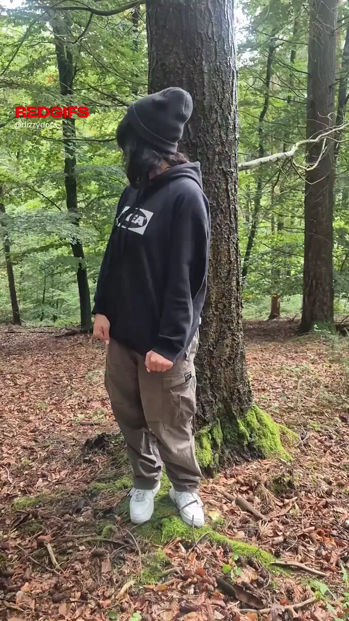 Quick reveal in the woods (reveal)