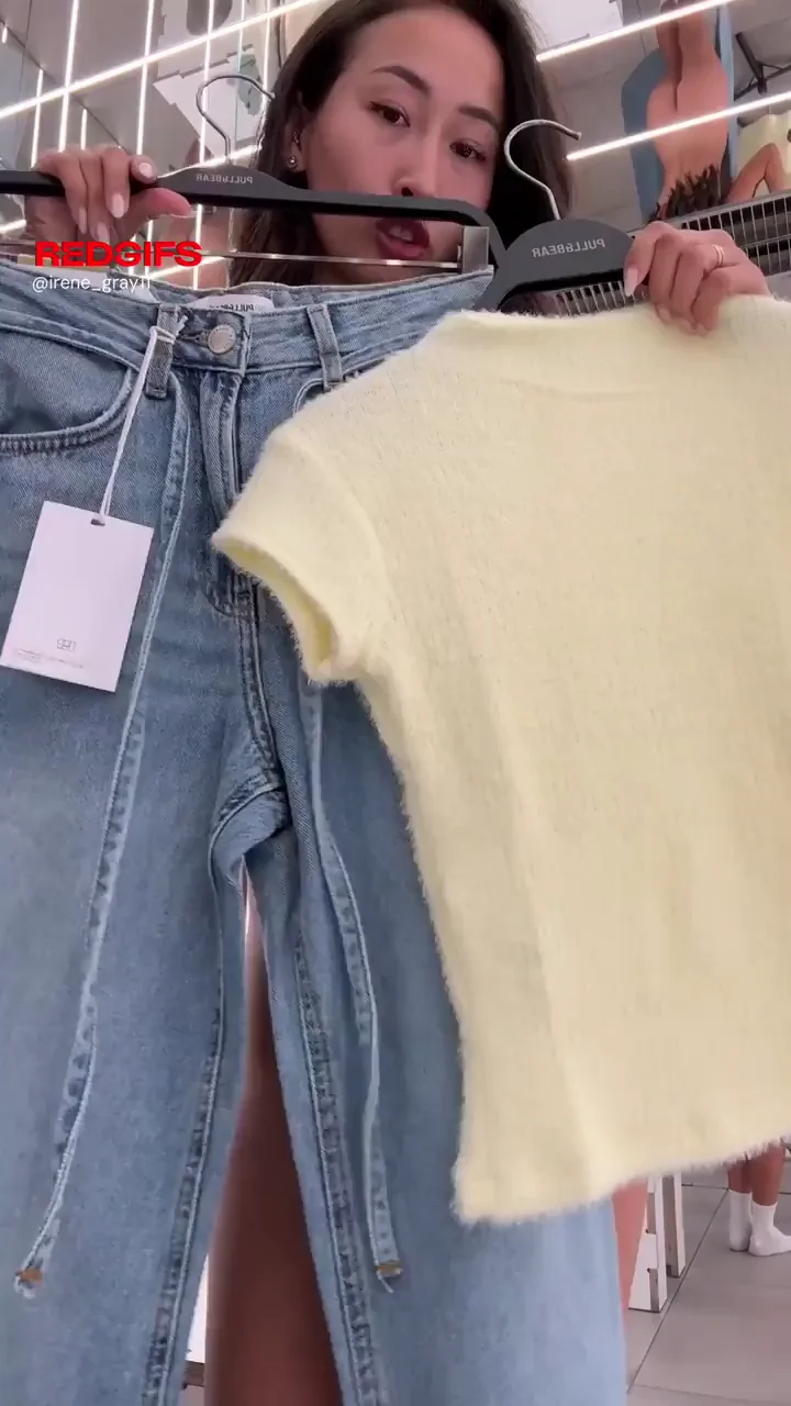 reveal Asian tits in the fitting room
