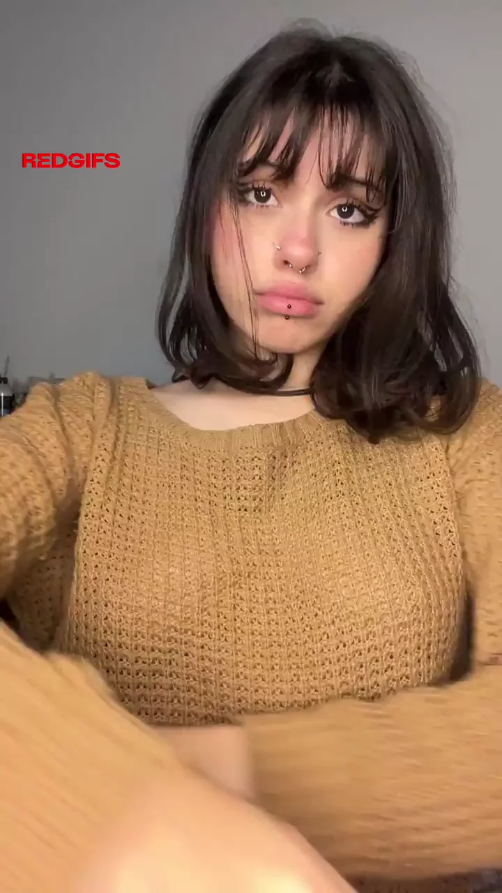 My classmates have no idea what beauty is hidden under this sweater... [REVEAL]
