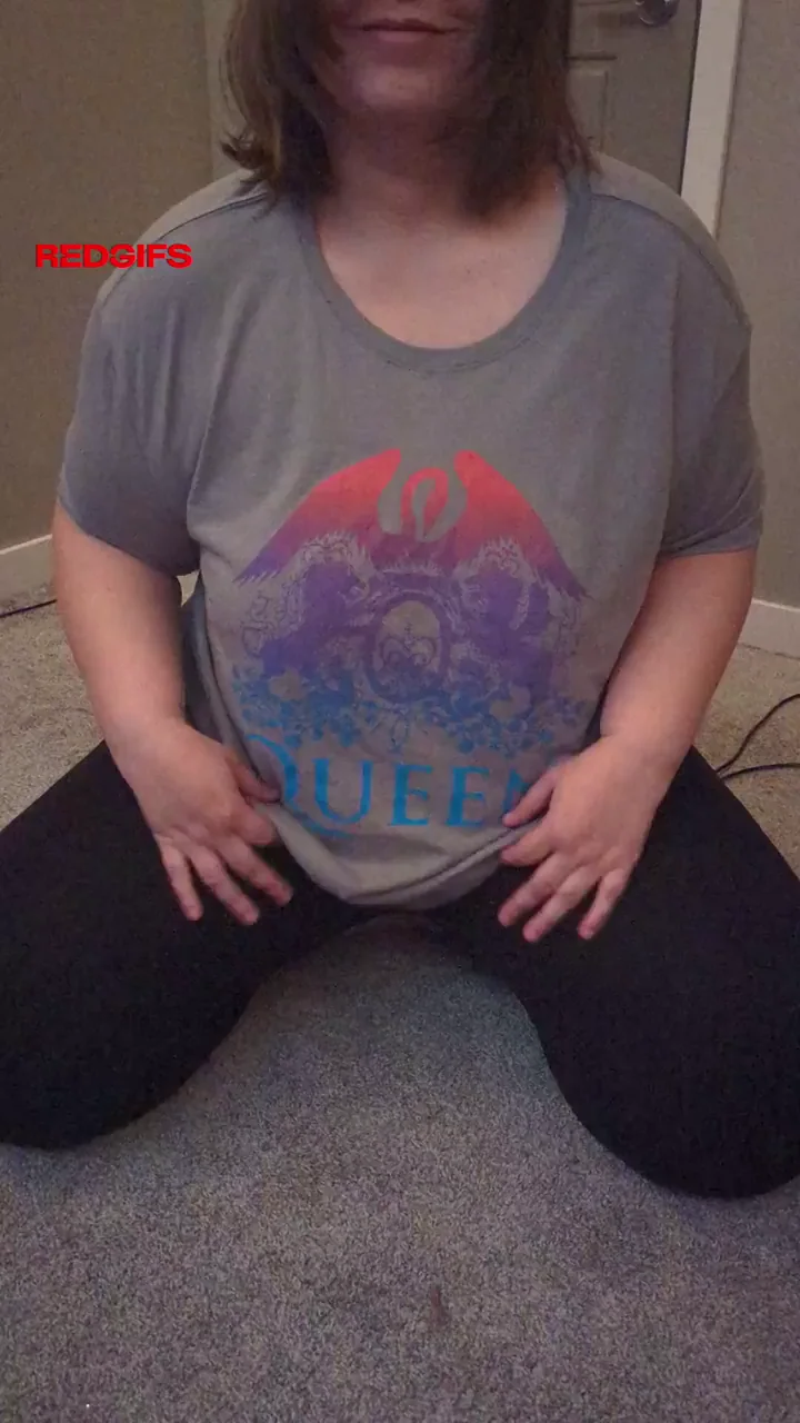 Amateur tit drop by missfoxe <3