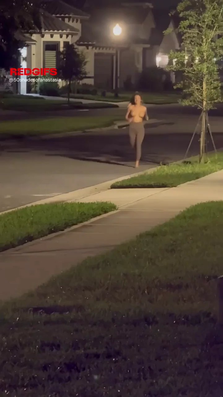 Ratchet Neighborhood Slut's Bare-Tit Night Jog on Ring Cam 😂