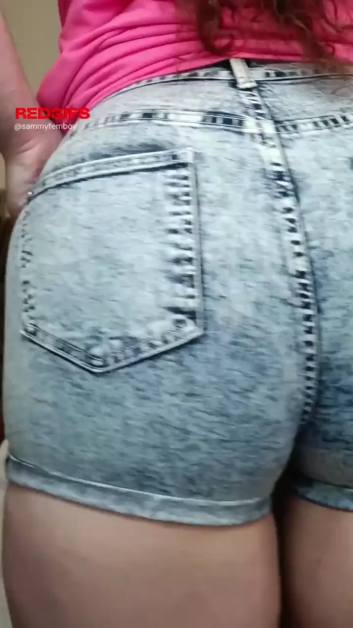 Thick Femboy Ass Begging for Abuse 🍑💦 :3