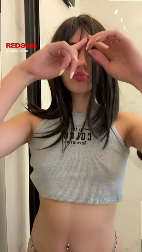 Am i still fuckable despite of my flat boobs? F19