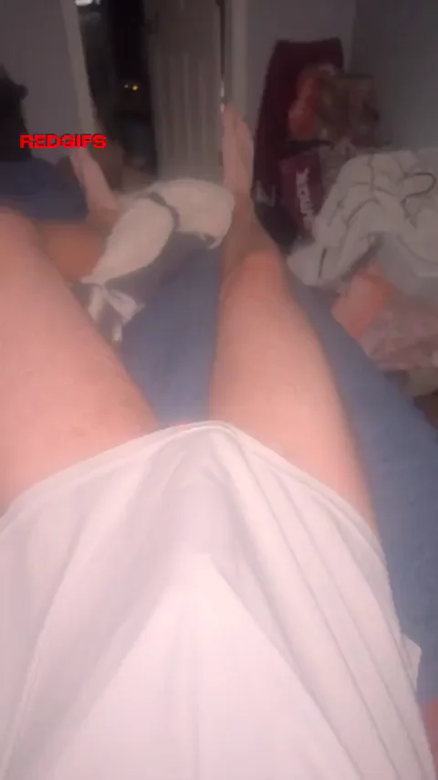 Morning Wood Monster 🪵🍆 (40sec)
