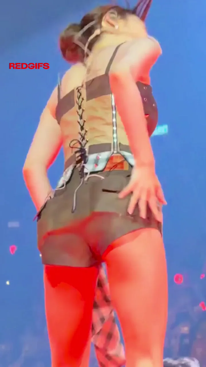 TWICE - Sana