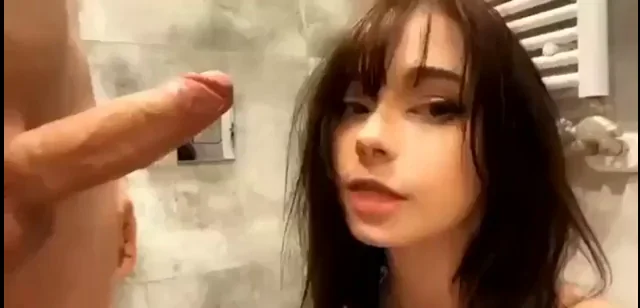 😈 Naughty GF Gets Brutal Facefuck in Bathroom 💦