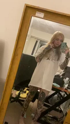 Does it look cute when I wiggle it??