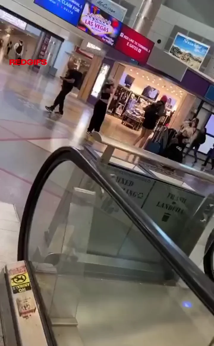 Mall tour