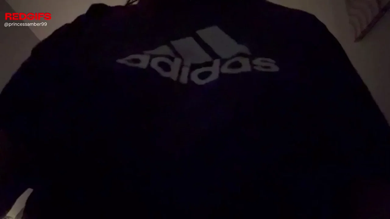 bouncing titties for your Tuesday