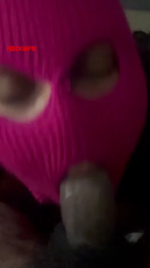 Ebony Throat Queen in Pink Mask Craves Your Thick Dick Next 🤤💦
