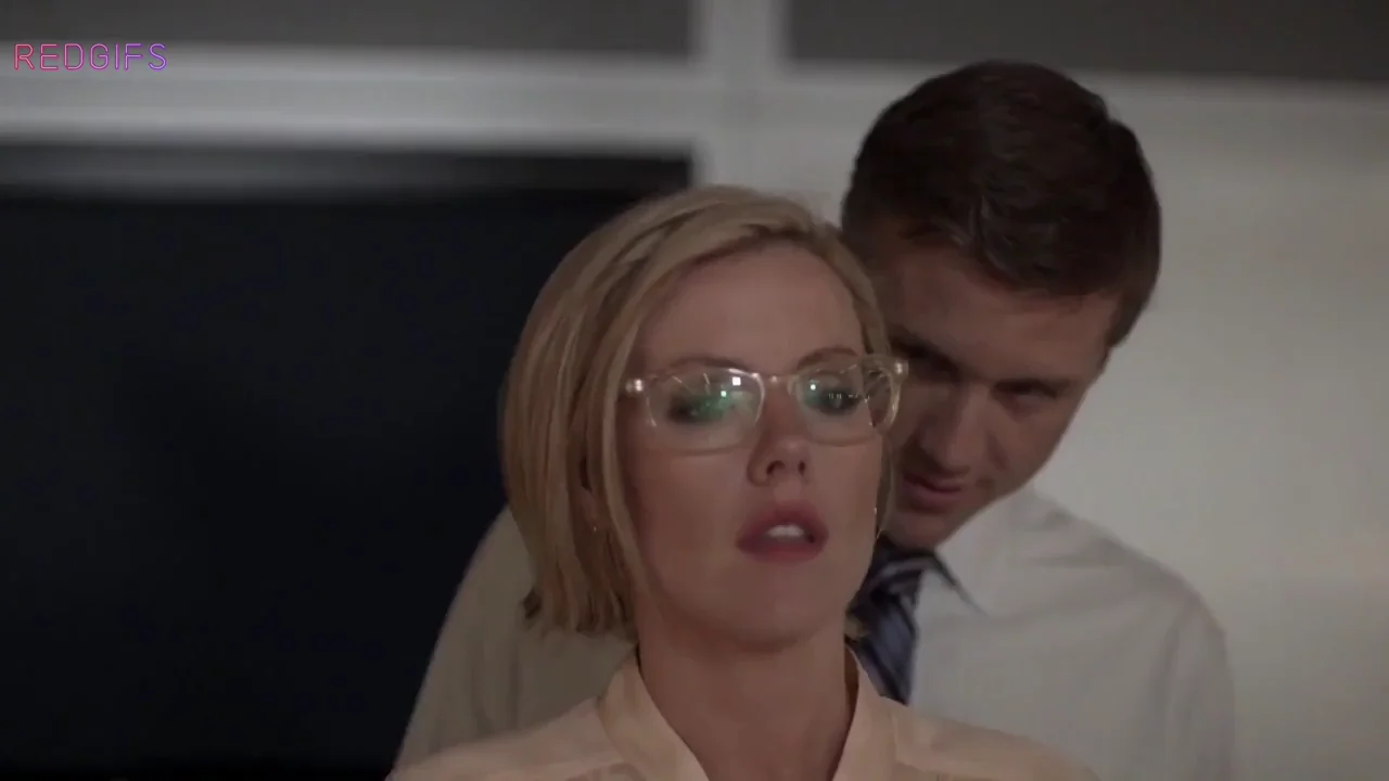 Kathleen Robertson in Boss 2011