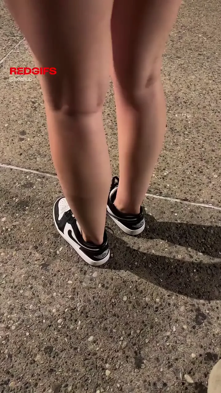 My pussy loved the breeze more than I expected 😉