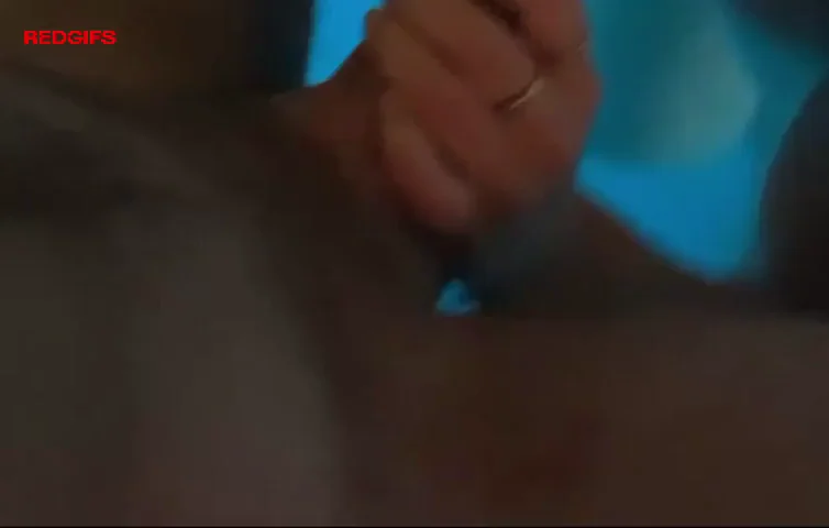 It’s a deep pool 😉🤭
