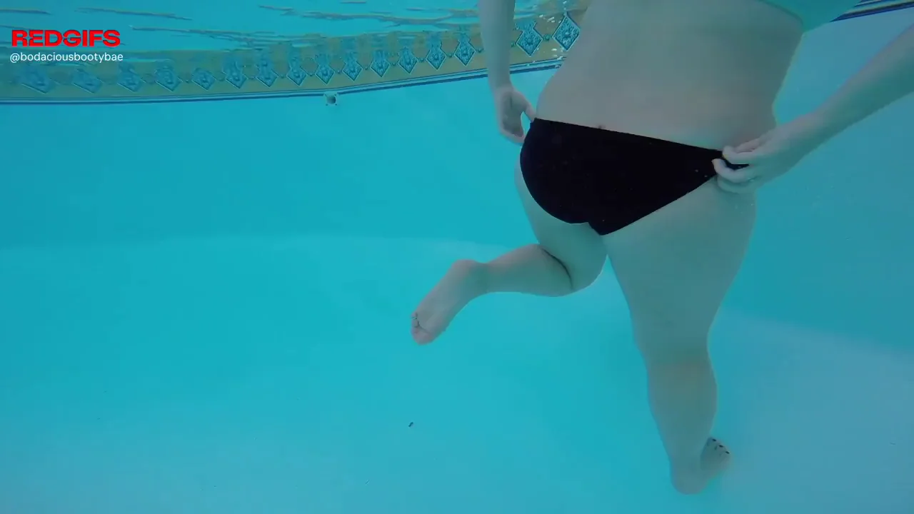Unique &amp; Raw Canadian Couple Underwater Creampie OC