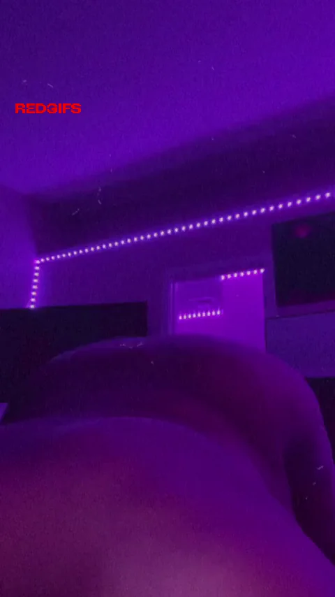 Bouncing My Phat SSBBW Ass Back 😈🍑💦