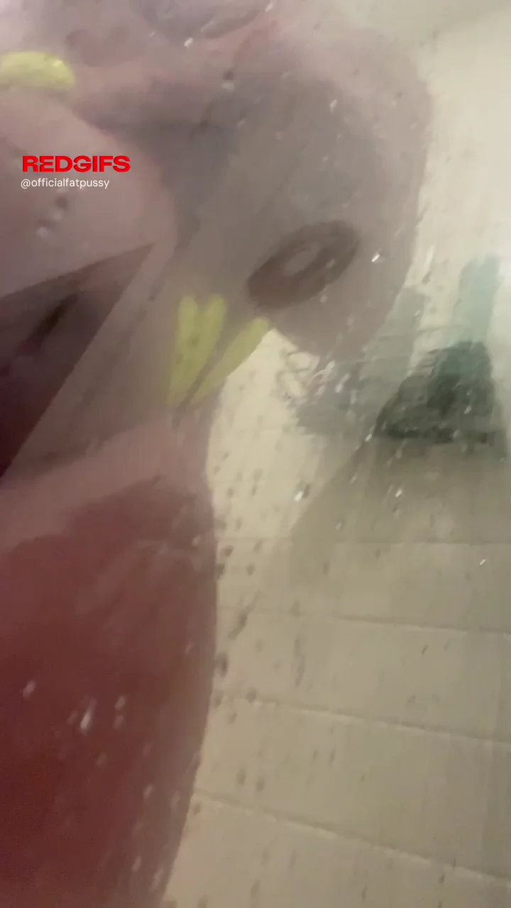Shower Slut's Fat Pussy Begs for Thick Cock 🍆💦
