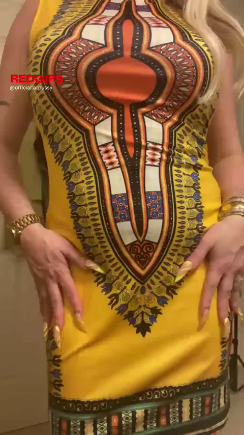 Feed my fat pussy before bed