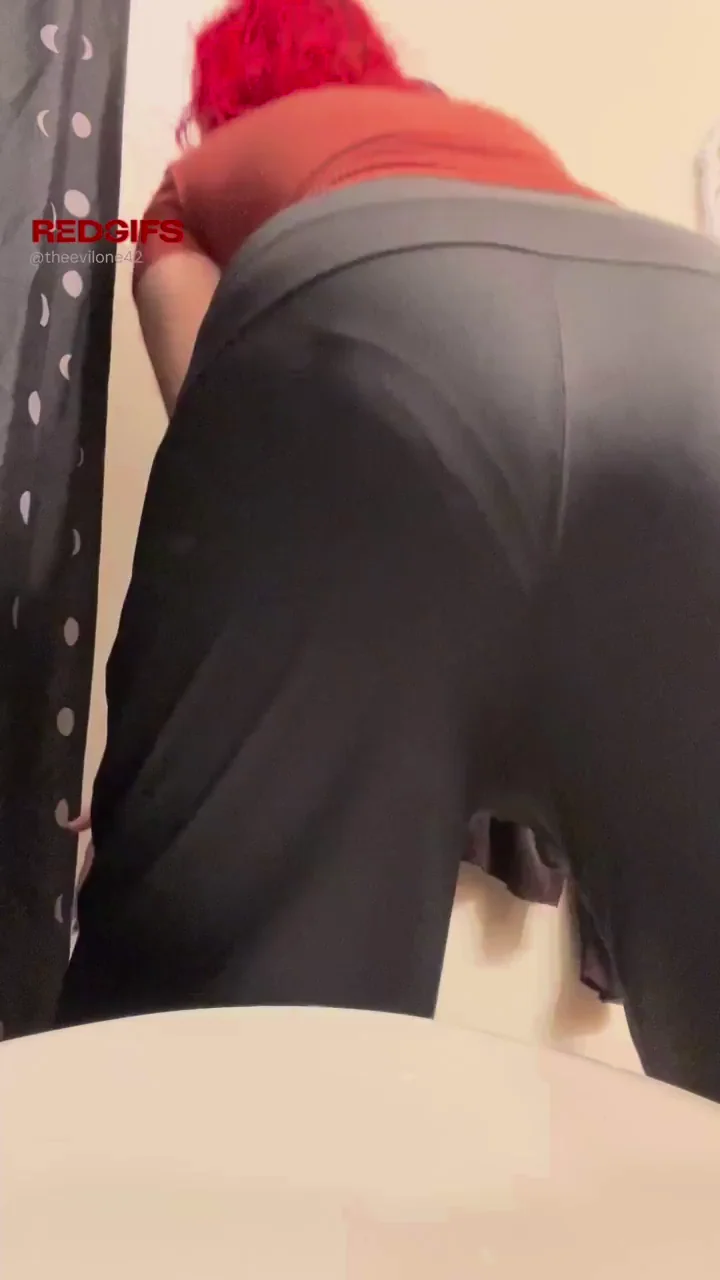 I love my fat ass in everything
