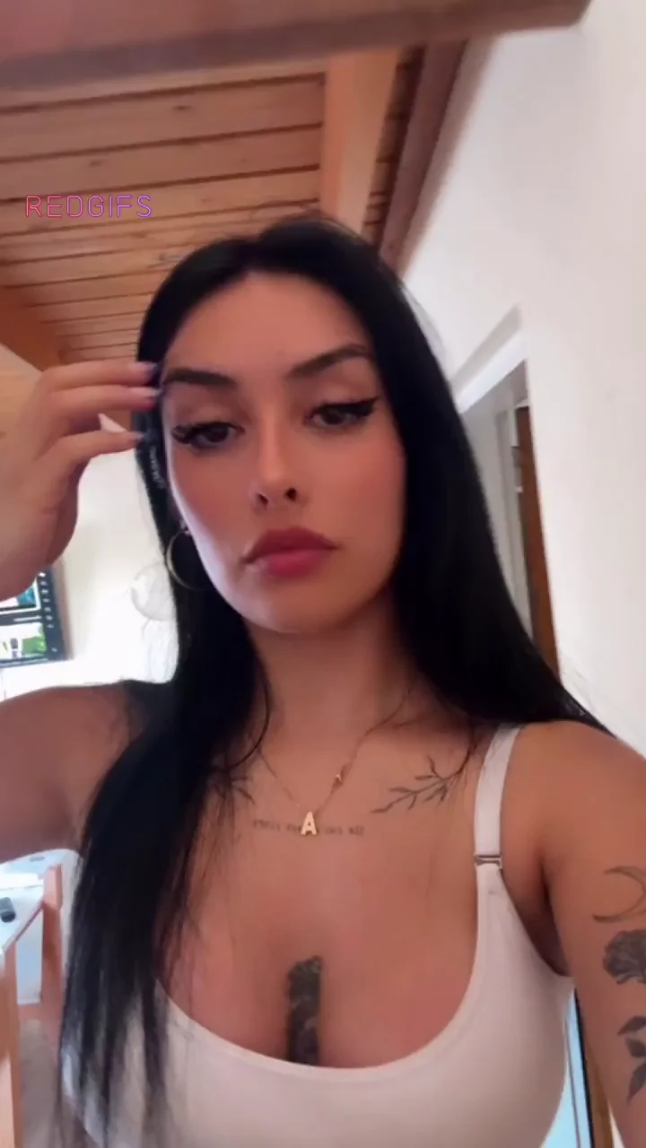 Say yes if u'd like to fck me even though i'm a mom
