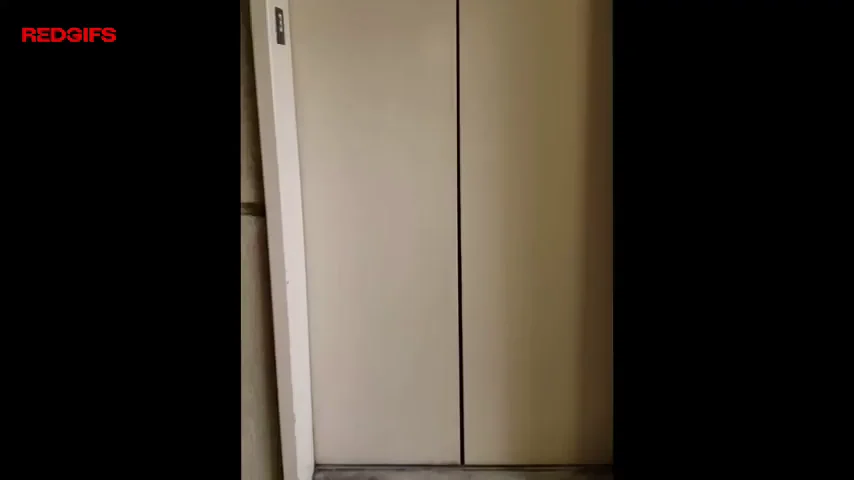 Risky elevator ride