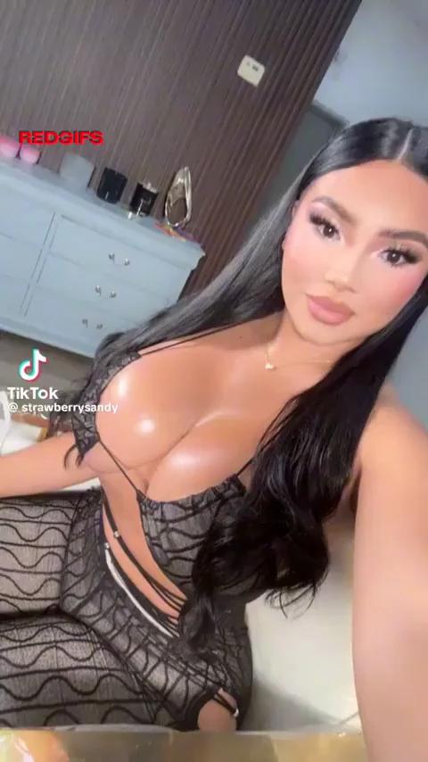 @strawberrysandy