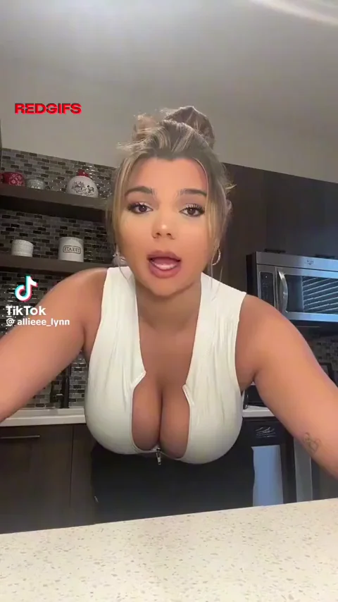 @allieee_lynn