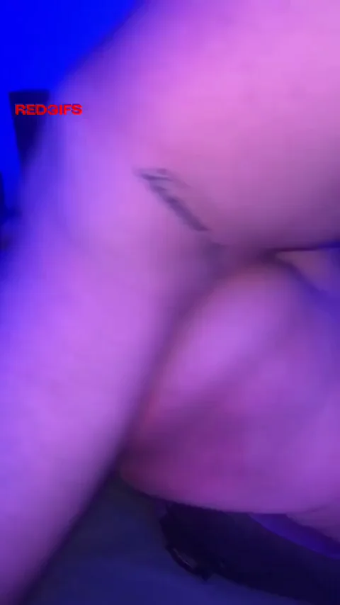 I love a good slut that can handle my thick cock (and another)