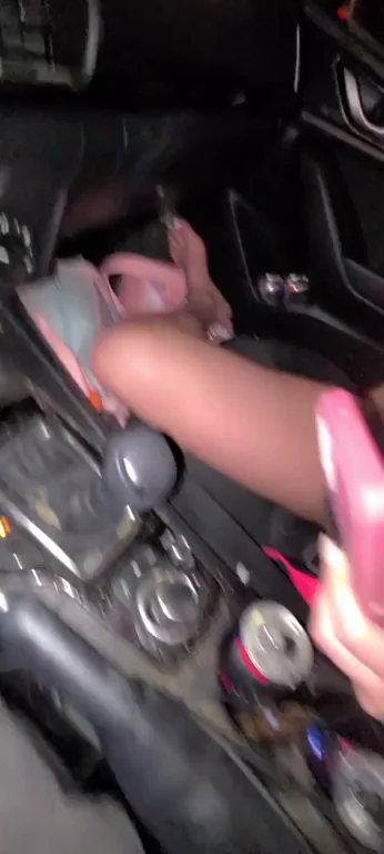 Trashy Slut Fingers Pussy & Squirts Out Car Window 😈💦🚗