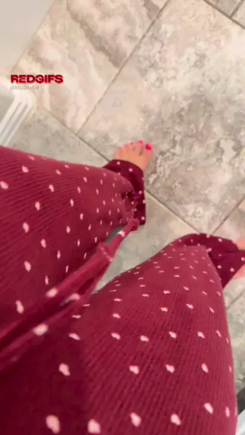 MILF Hotwife's Dripping Wet Panty Spot 💦👅