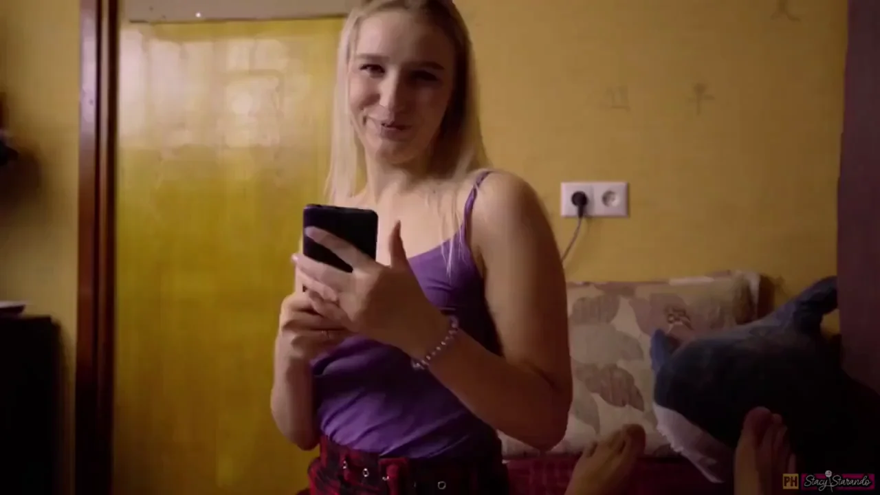 Braces Blonde Teen's Risky Creampie Pound 💦😈
