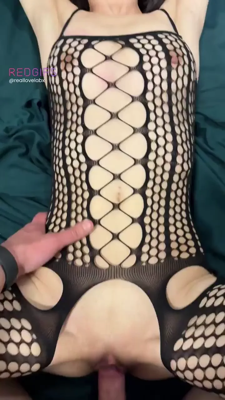 I love that moment when he pulls out right before cumming and covers me in his cum