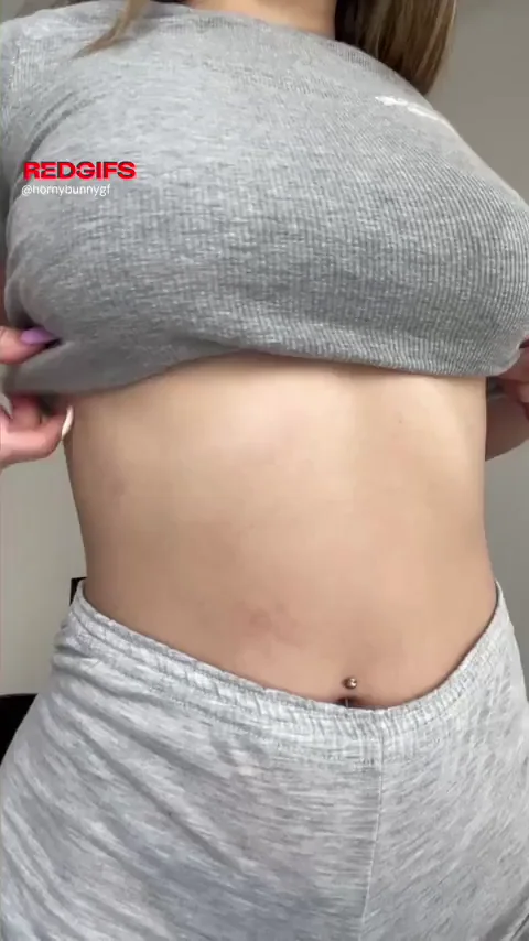 Mind-Blowing Titty Drop from Busty Slut in Grey Nike Gear