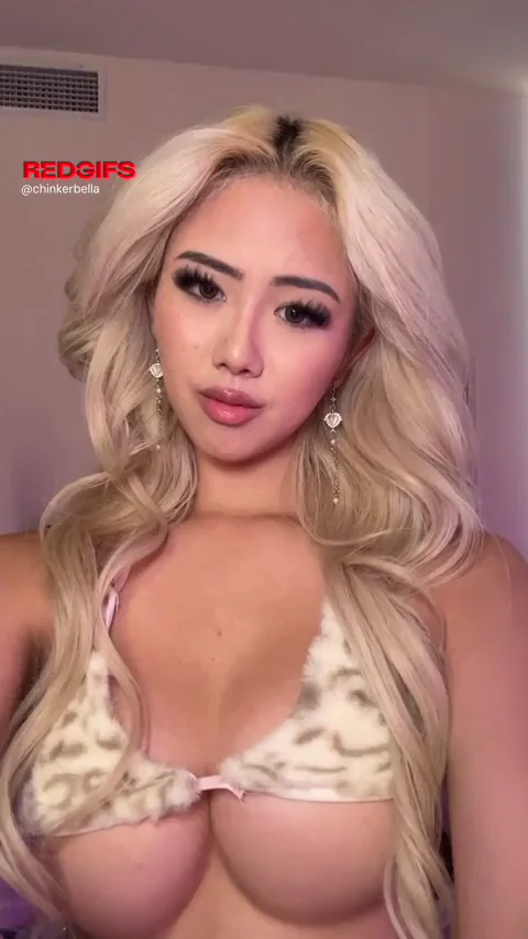 More nudes or nah?