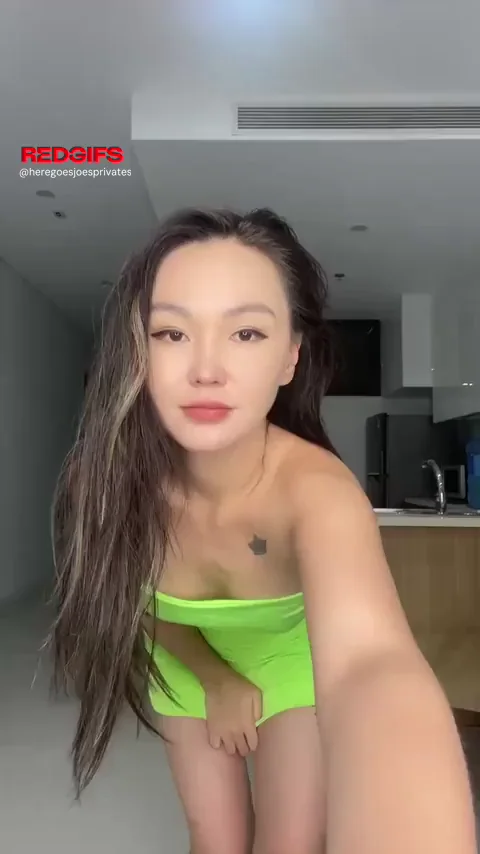 Nude or Nahh? Teasing Slut Drops the Neon 😈🍑
