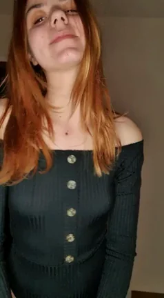 19 ? I’m a very playful redhead girl ???You get an Instant Reward after subscribing ?? I do Solo, B/G, G/G and Toys content ?? I post daily at least 2 times a day ? Sexting 24/7 cause it gets me horny ?? Video Dick Rates ???I can make any custom video with your name in it ??