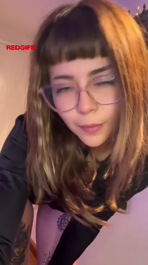 Luna (@lunaserano)