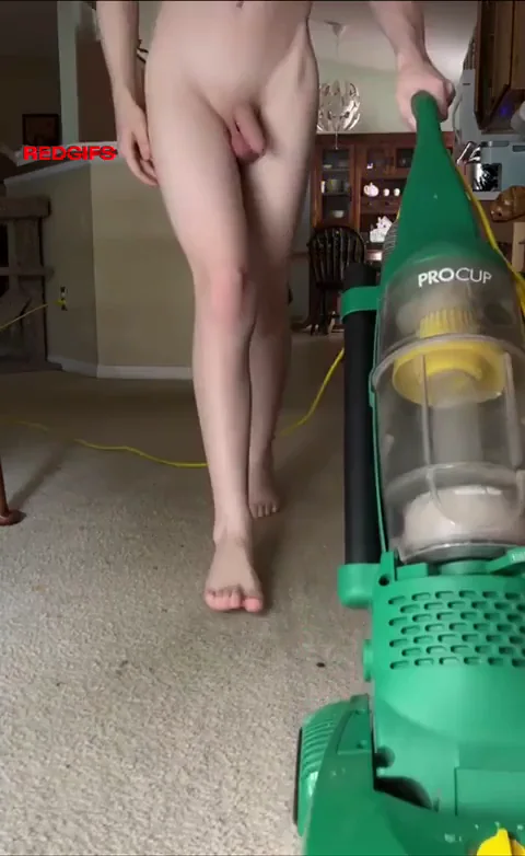 Anyone want to hire me to clean their home >~<