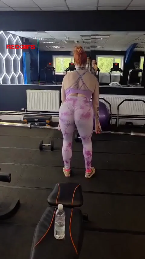 Panties or no panties under gym pants