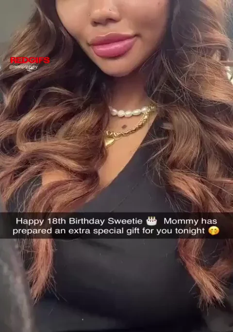 Step-Mom's Juicy Birthday Anal Gift 🍑🎉💦