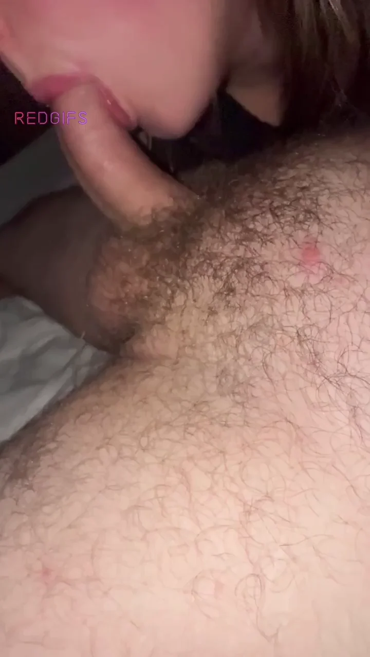 Closing out this Sunday night with some good head from my sexy wife 🤌🏻