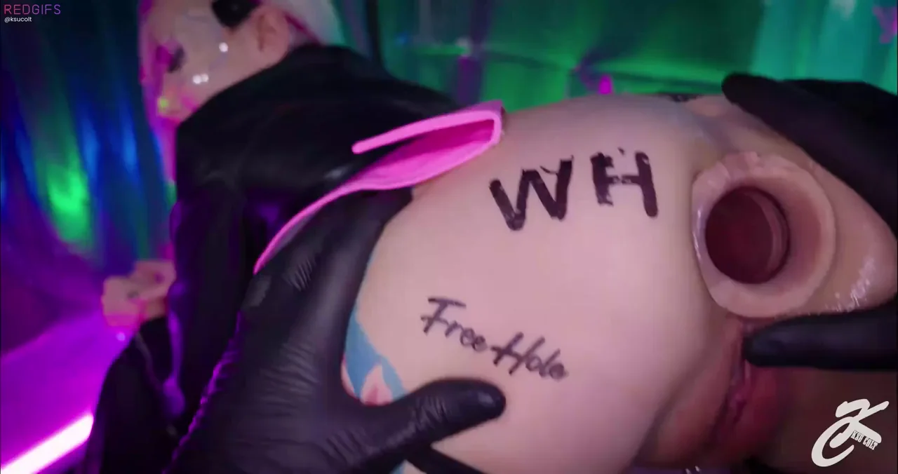 Hole wrecking Cyberpunk edition