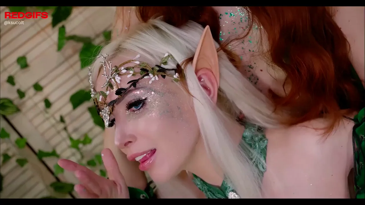 Never leave two horny elves in one room