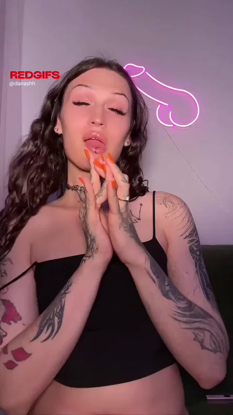 Not Wet Enough? 🥵 Trans Teen's Thick Cock Tease 💦🍆