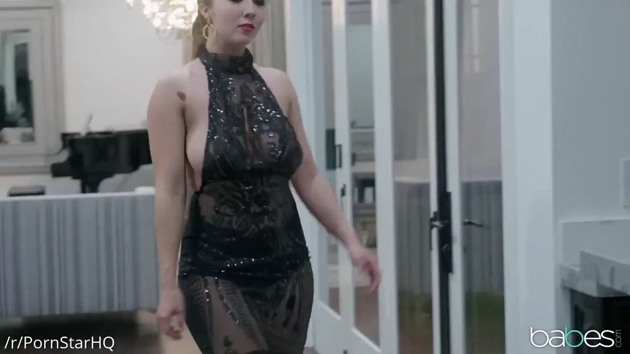Lena Paul's Steamy Shower Fuck Fest 🥵